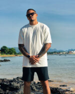 Oversized branca/estampa roxo Resgate